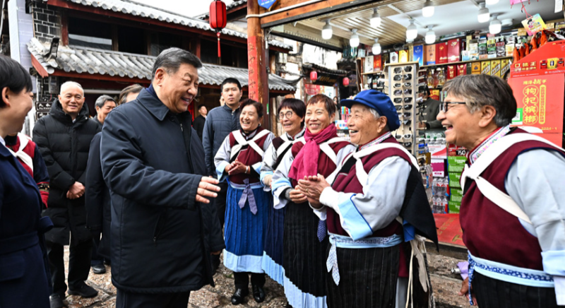 習近平在云南麗江市考察調研