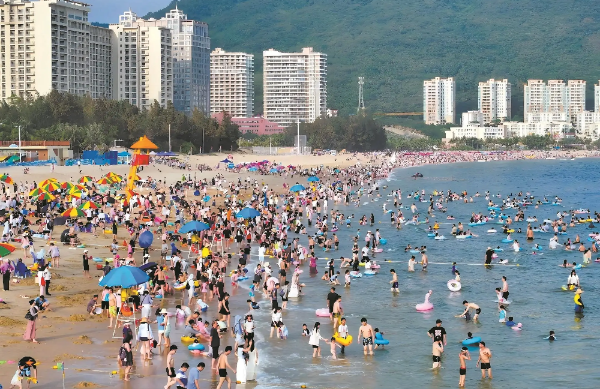 “五一”假期陽江海陵島人氣“爆棚” 單日接待游客數(shù)超24萬人次